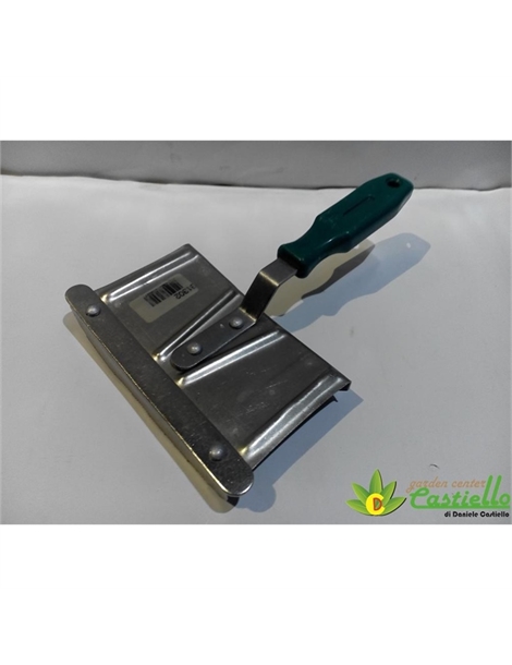 striglia metallo 1